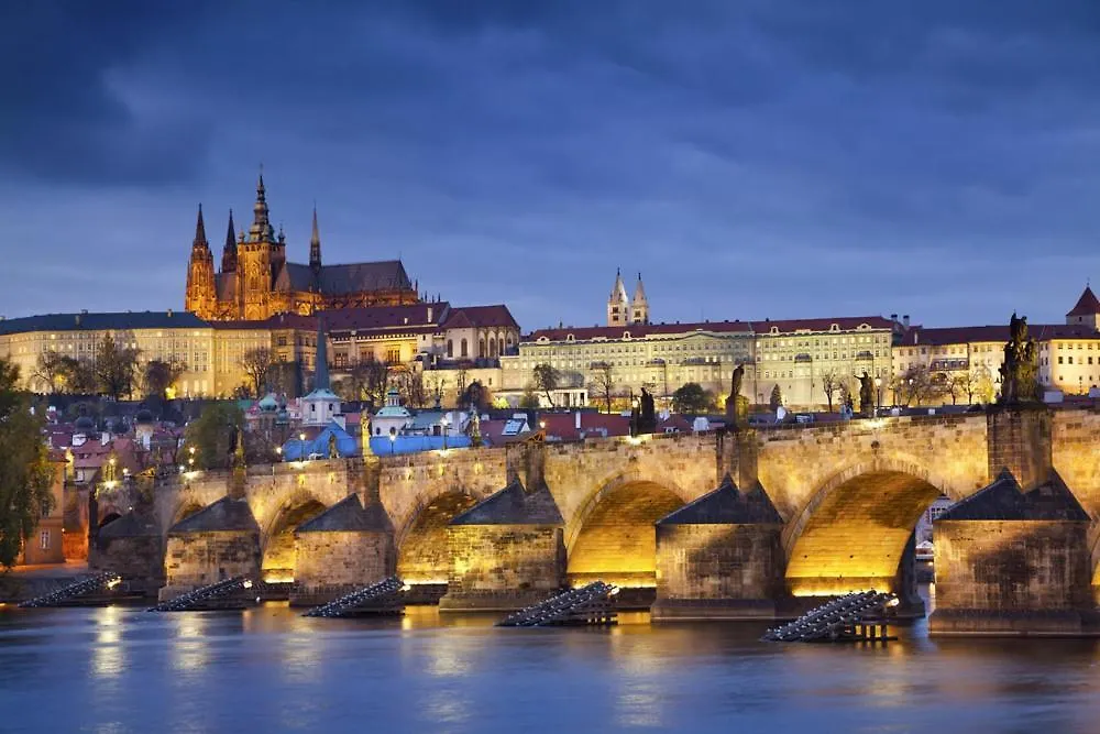Apartment At Garden Towers Prague Czech Republic
