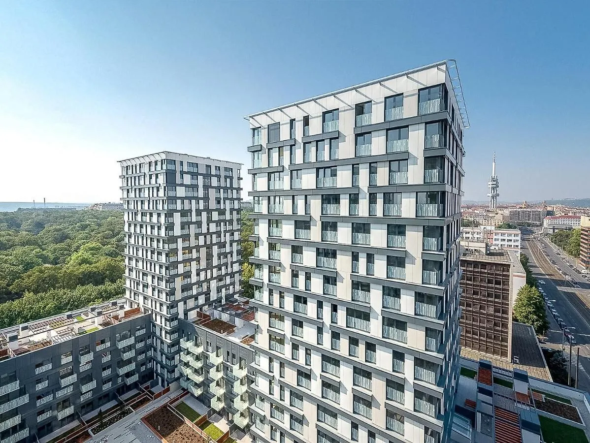 Apartment At Garden Towers Prague