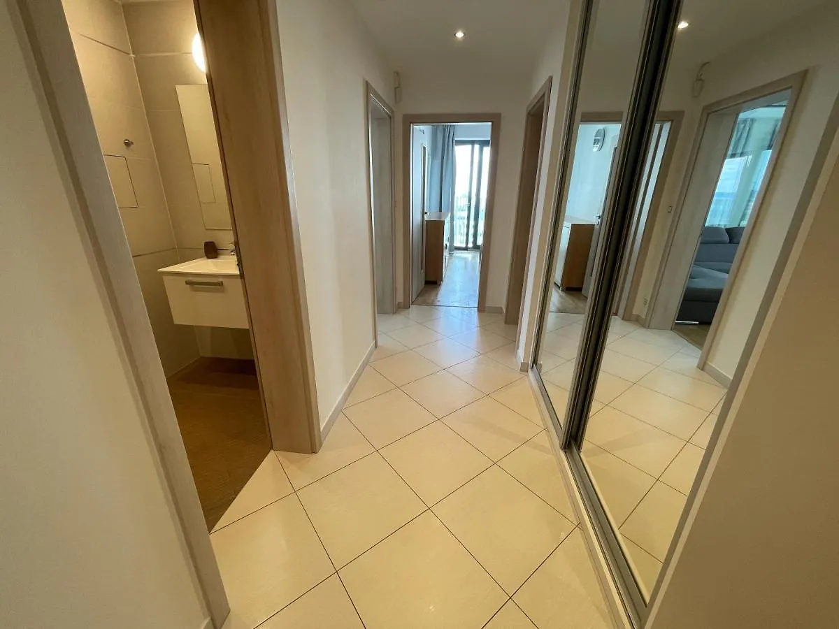 Apartment At Garden Towers Prague